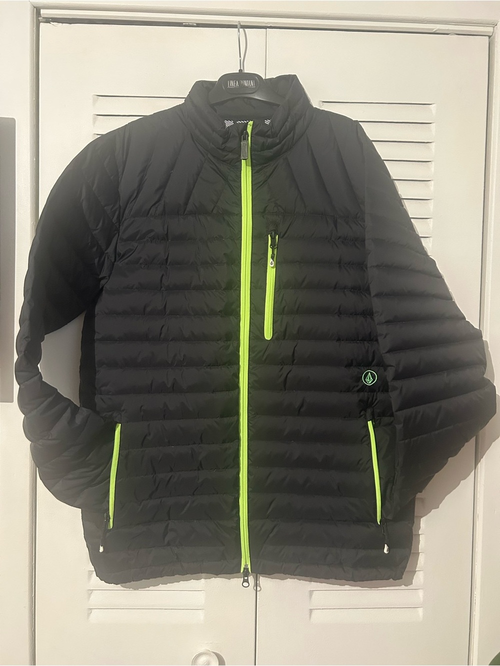 ✨ NWOT Volcom Puff Puff Give Men's Down Jacket Black / Lime Green Size M